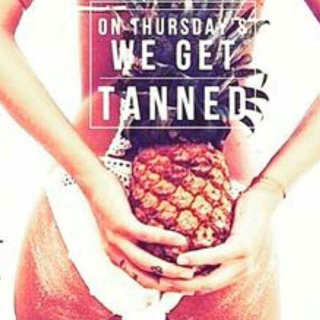 Spray tans $25 appointments available today! Get ready for holiday weekend! 615-547-1638