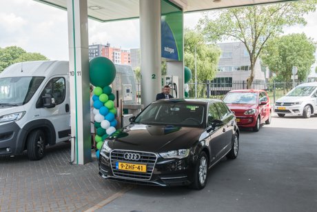 EssentNieuws's tweet photo. Essent en Tamoil lanceren #OGOCNG voor duurzaam rijden https://t.co/zwIbGeE4Ix https://t.co/nsHp0tXhYa