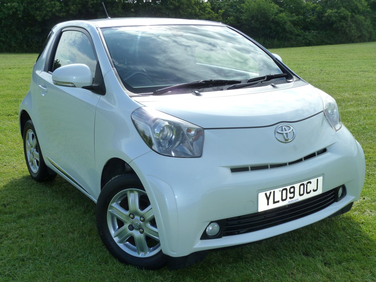 SimcolCars's tweet photo. 2009 Toyota IQ2, 30000 miles, Full service history please visit https://t.co/8RnWApvZA9 for full details #usedtoyota https://t.co/4p9h0ERWQG