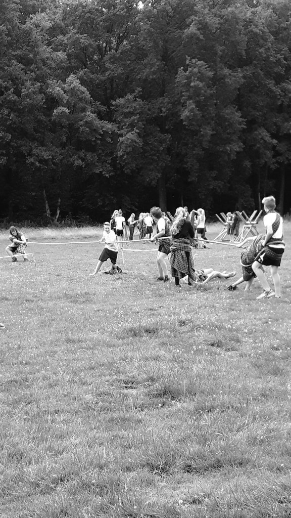 Finesses_B's tweet photo. Highland-games Havo en Vwo tto1 @csvvg https://t.co/026SQsr5G4