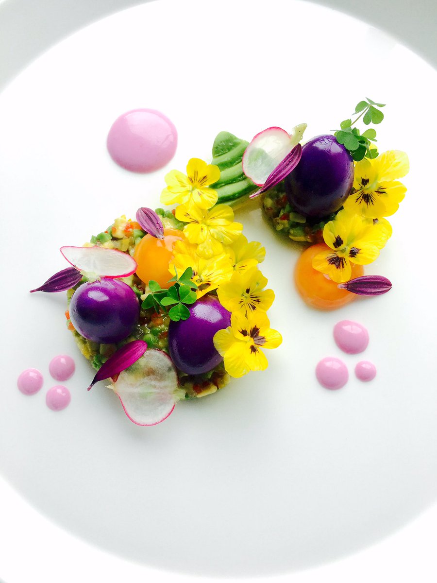 Chefjasonhoward's tweet photo. Saltfish•Avocado•🔮quail egg•salad for 2nights tasting @CanteenTweets @Craft_Guild @Tintswalolodges @GardenCollage https://t.co/SQGbWCvLy5
