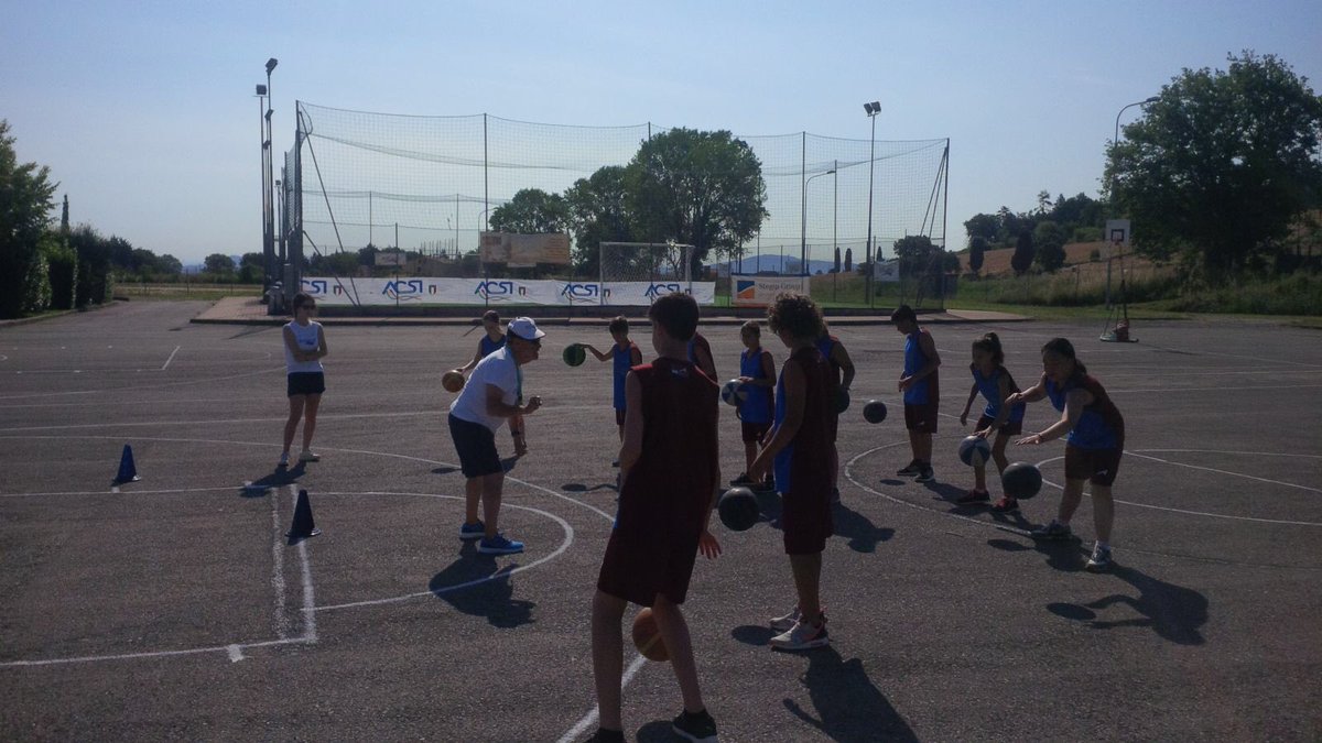 ethicamecs's tweet photo. #eticamp2016 anche @ACSI_NAZIONALE è presente insieme ai ragazzi e ragazze a Sarteano @ https://t.co/dnbDKt3M3P