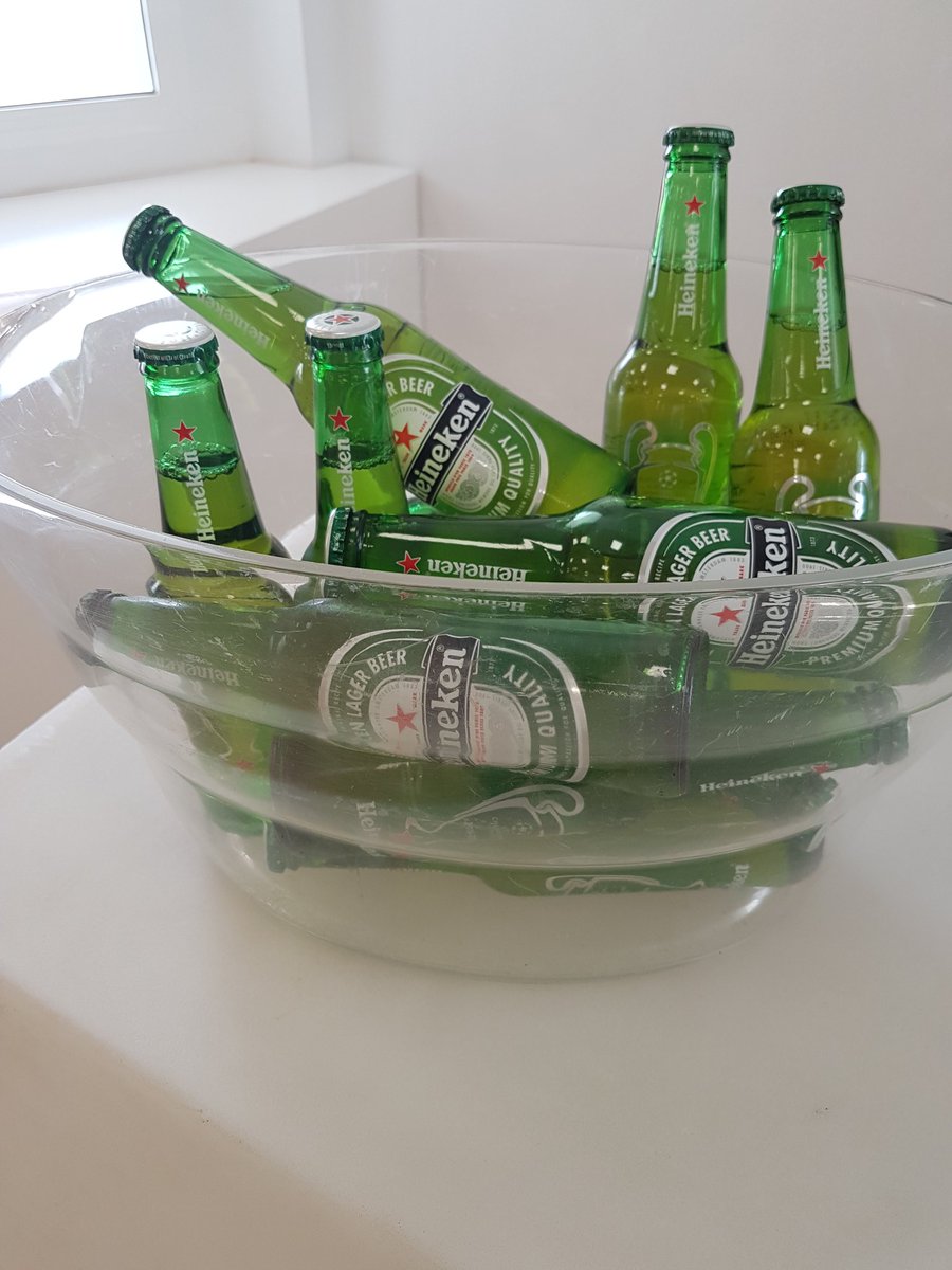 es_elbisnes's tweet photo. Maravilloso @INCABE alegrando nos el día con #Heineken ¡gracias por estar siempre ahí¡ https://t.co/OagRnDlouk