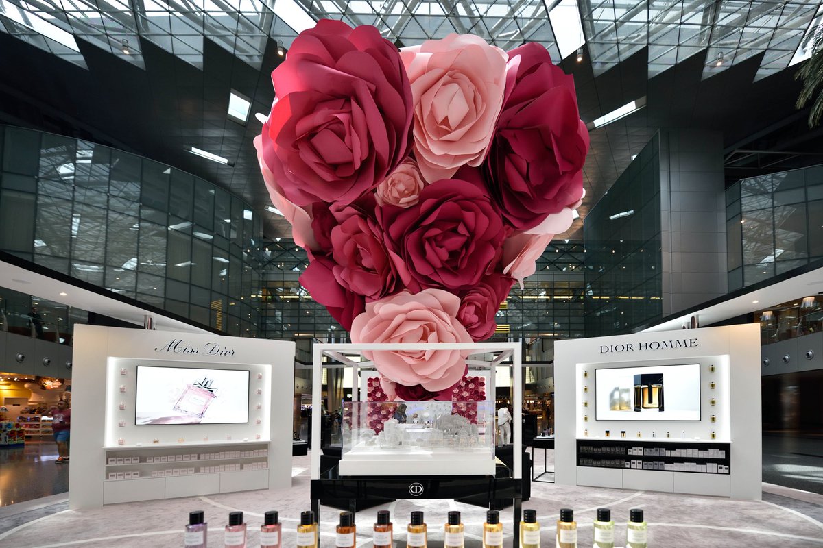 qatardutyfree's tweet photo. We have transformed our home, @HIAQatar into a garden of roses for a sensory experience to @Dior fragrances. https://t.co/fl6CikKFGu