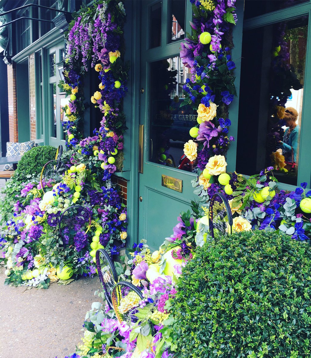 AmandaMcNally's tweet photo. Wimbledon inspired window display at The Ivy #windowshopping #lunch #wimbledon #tennis🎾 https://t.co/e48kf5Ll7v