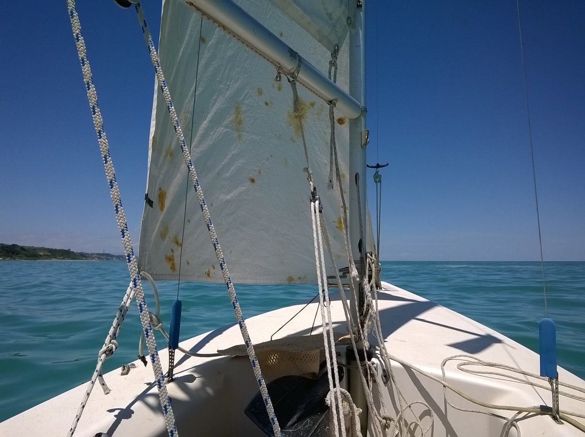CptPhoenix's tweet photo. #sailing #sea #abruzzo #costadeitrabocchi #settingsails #freedom #jollyroger #hoistthecolours https://t.co/43t1f3bOpC