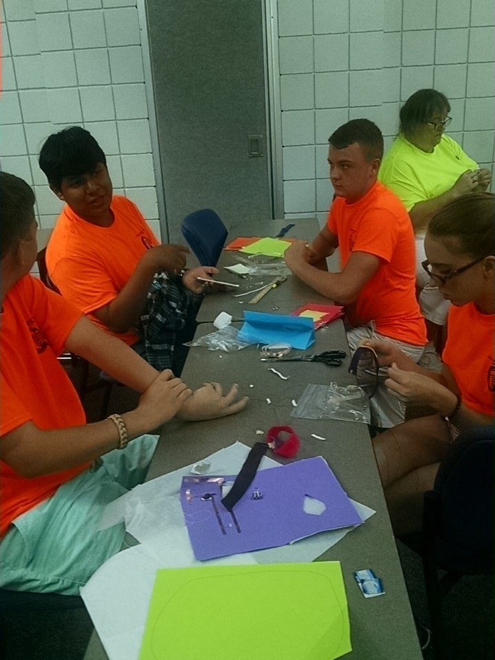 ccsdarkhorse's tweet photo. #STEMCAMP2016 https://t.co/jsyL3Gd1kr