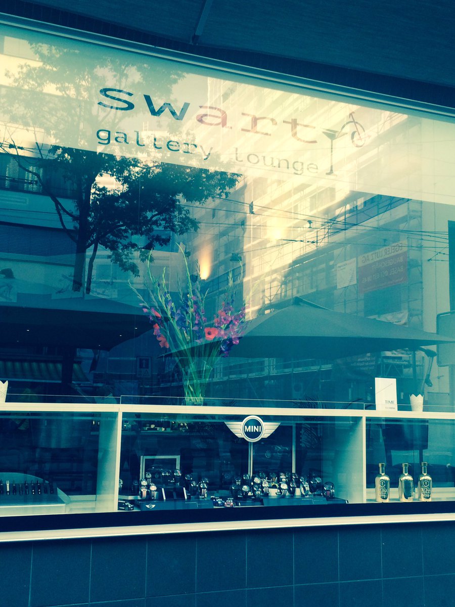 SwartBasel tweet picture