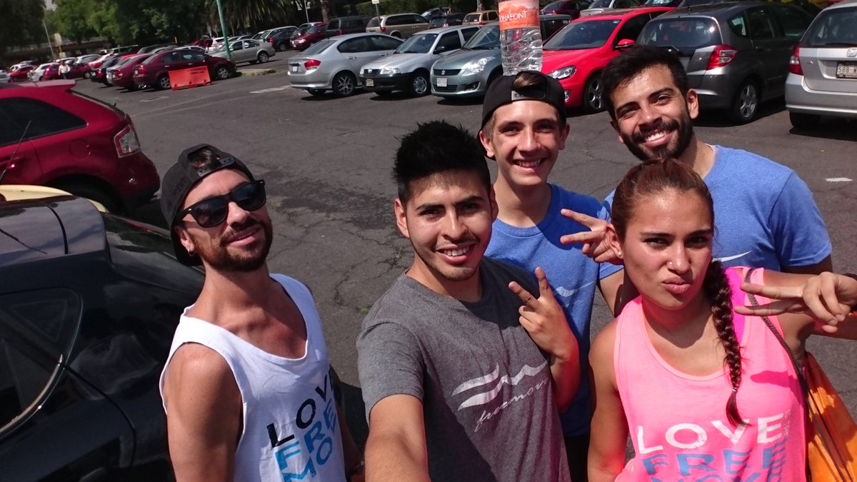 freemove_mx's tweet photo. Pequeño entrene de Parkour con @nodigamosmas!! 

Rifado como los pro! 💪😎 https://t.co/fZ2Ro19scd