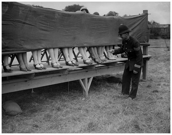 Конкурс ног, Лондон, 1930-е