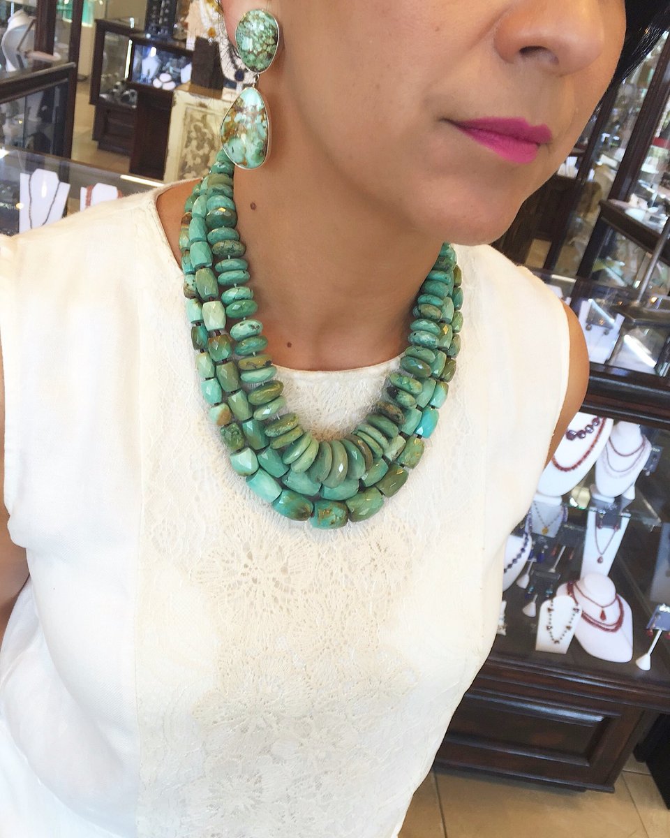 karlas_mcallen's tweet photo. Turquoise on turquoise in Karlas Collection... #karlasmcallen #karlascollection #turquoisethursday #summerlayers https://t.co/lttZqcyHxf