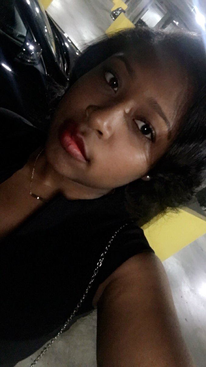 QueenNoonie's tweet photo. Class of 2014 ππ
#LSUgirlsbreaktheinternet ππ½ https://t.co/YAtbx0wImC