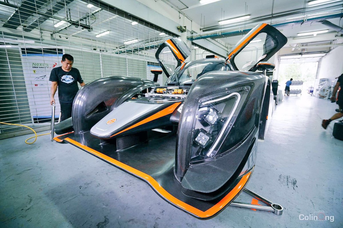PepSantigosa's tweet photo. Is this your ride for the weekend @massotpepe ??? Wow! Looks gorgeous!!! #UnoIsBack https://t.co/aiVN2kNyYN