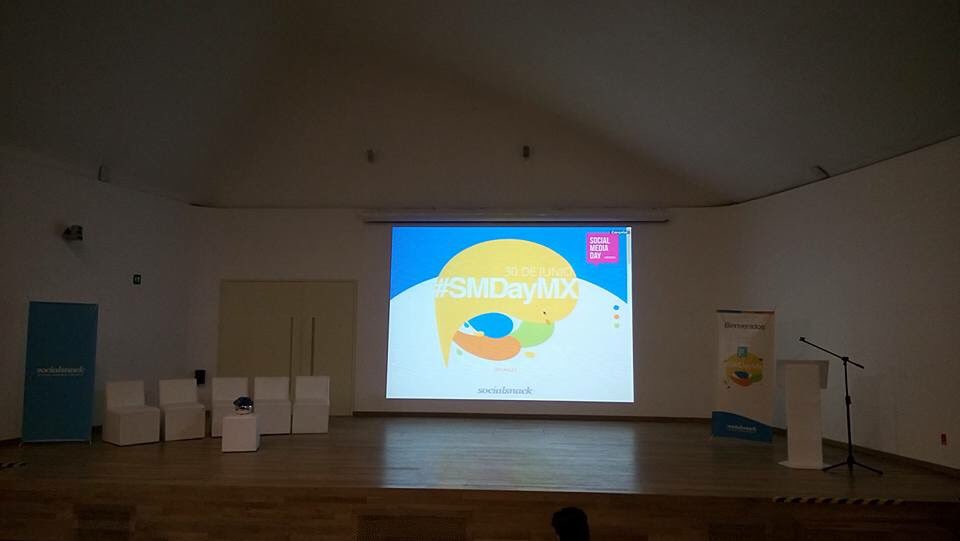 citlacit's tweet image. Yo quiero boletos de cine, #socialsnack y #SMDayMX