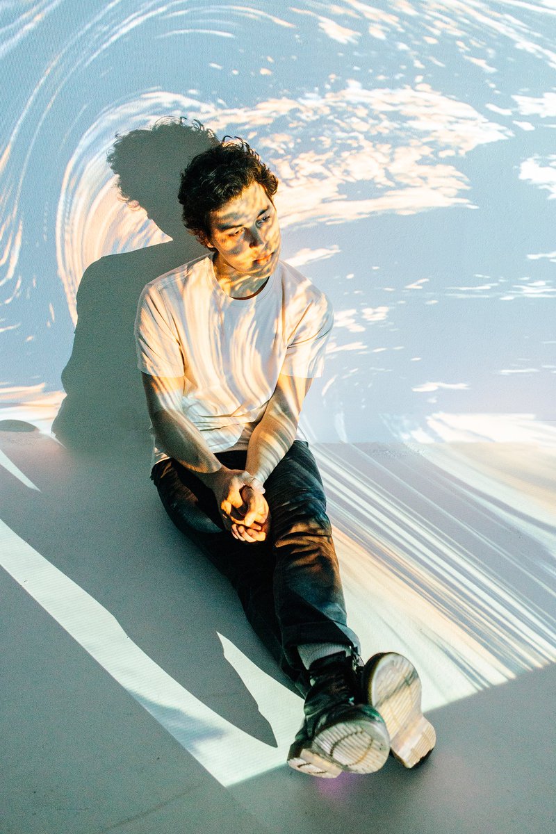 Get swept up in the glistening 'Oracle' from Colorado's Sunboy (<a href="/sunboymusic/">Sunboy</a>) - diymag.com/2016/06/30/sun…