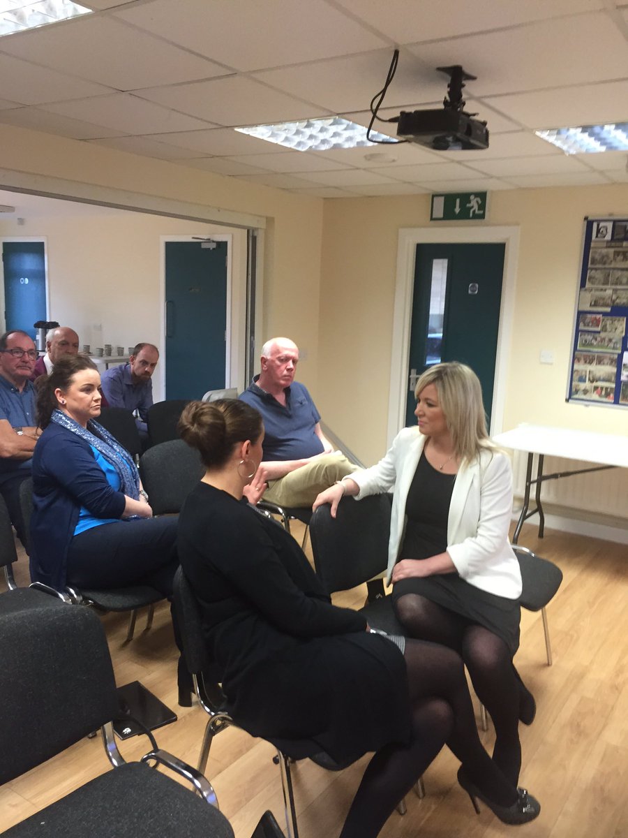 MaeveMcLaughli1's tweet photo. Health Minister hears case for Derrys crisis intervention service #addictiontaskforce @derryjournal @DerryNews https://t.co/Ed2xyWegBU