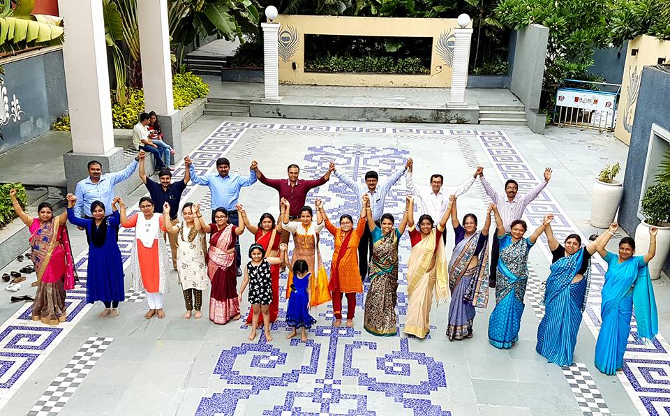 BrainOBrainIntl's tweet photo. International Yoga Day Celebrations by Brainobrain Franchisee &amp; Faculty at Kolkata  #InternationalYogaDay https://t.co/Hhs80kxjOF