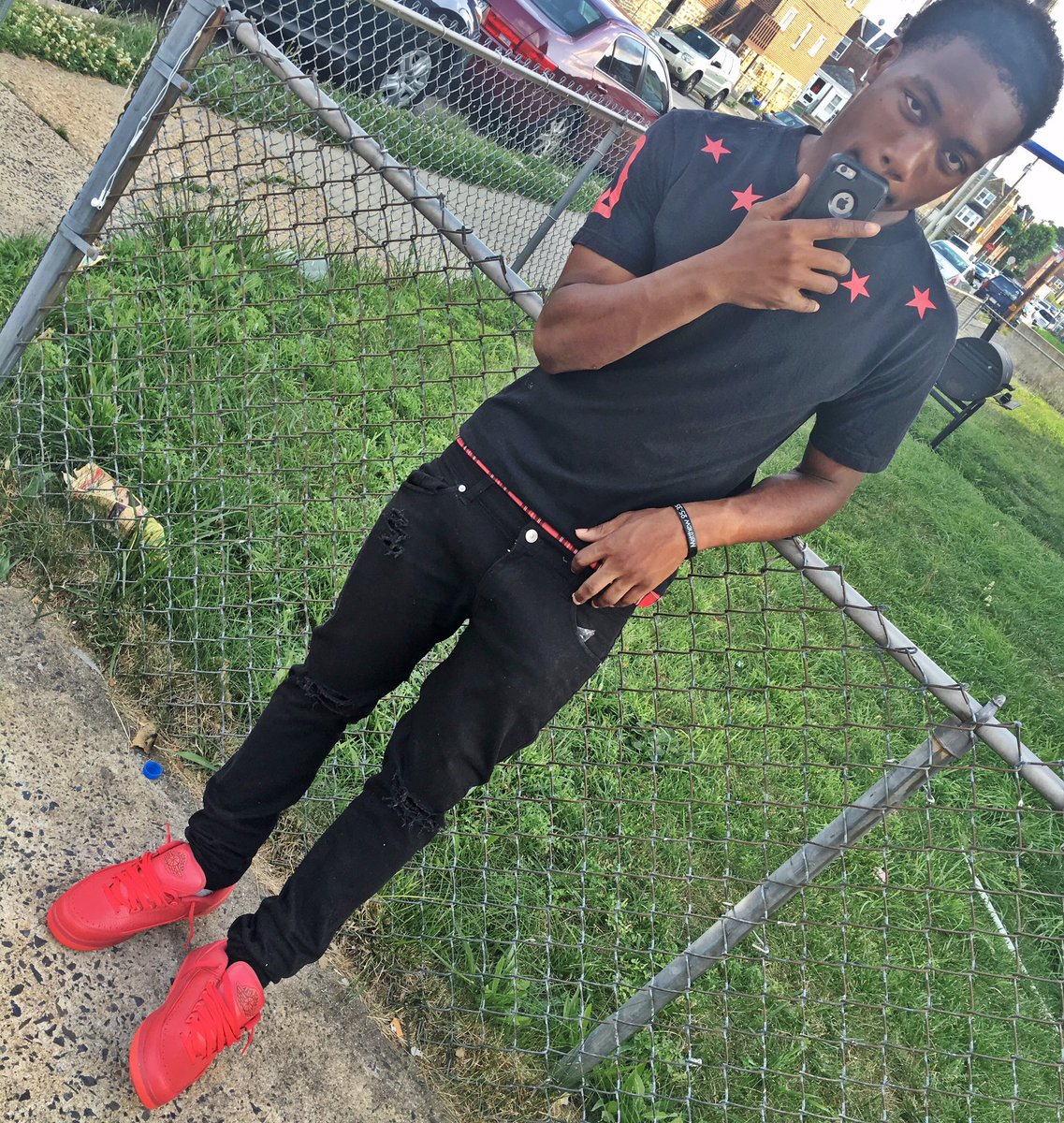 moulinyani's tweet image. 🗞