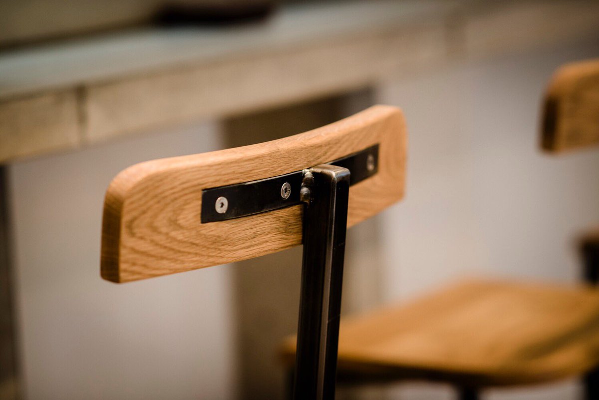 oneoffoak's tweet photo. Kitchen bar stools. Each one custom fitted to ensure feet and back support are perfectly positioned. 📷@lighttrapper https://t.co/pvN2Q4YJwV