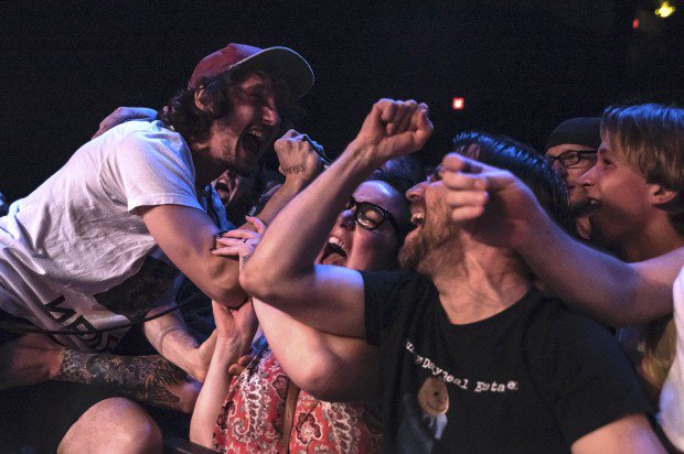 wxpnlocal's tweet photo. See photos and a review of the #JonBunch tribute at @TLAPhilly by @_holamateo: https://t.co/EdK3fqrgy5 https://t.co/9zmsiVLfyl