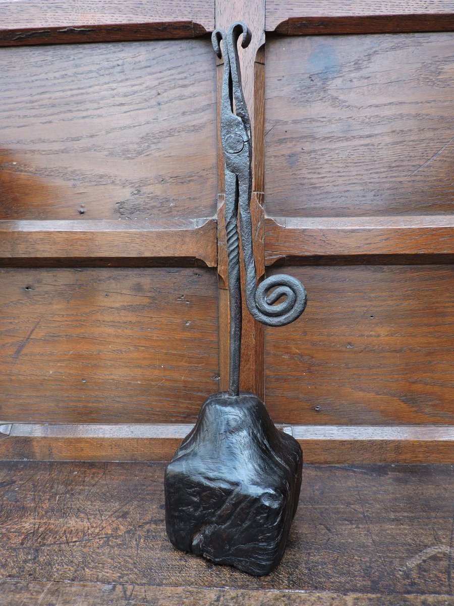 HoltAntiquesLtd's tweet photo. Love #primitive #antiquelighting? Love #rushlights! A small sample of early ones that we have #forsale. #rushlight https://t.co/BwS86MEfkR