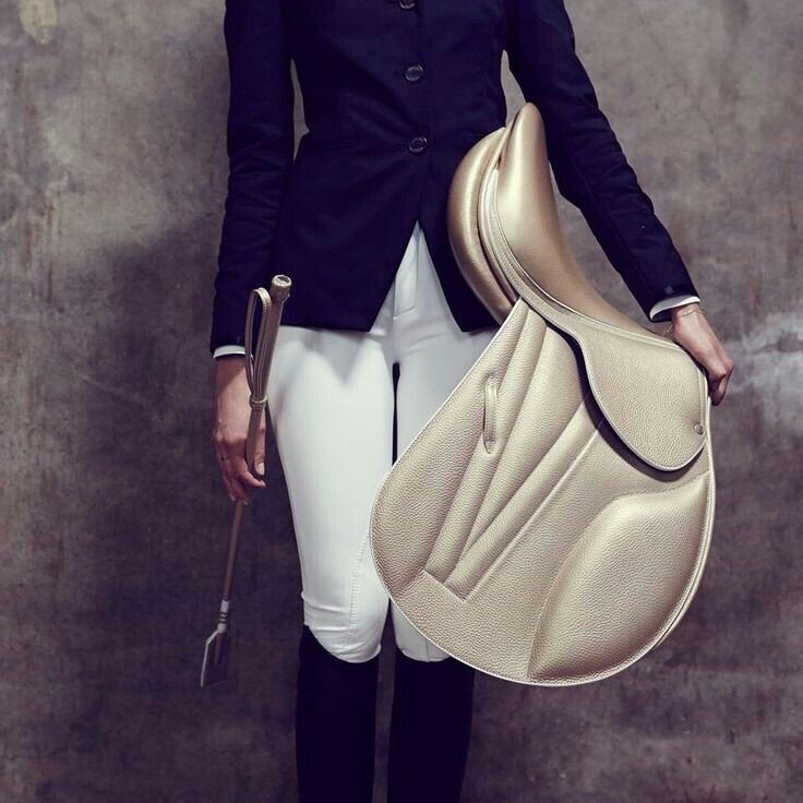 Now when we say gold we mean it !#goldbutet #outofthisworld <a href="/SellerieButet/">Sellerie Butet</a>