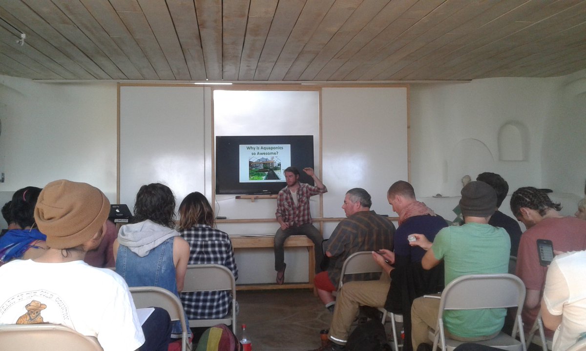 earthship_HQ's tweet photo. Teaching, teaching and teaching.. Everybody can build an off grid house, Soon Earthships will be like smart phones! https://t.co/xk1NSNJcBe