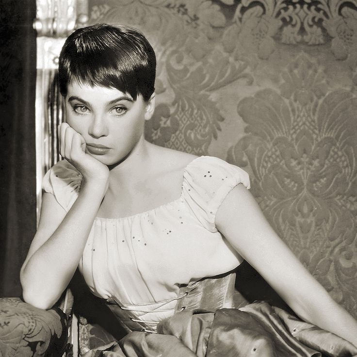 篝火 على تويتر 7月1日 レスリー キャロン 1931 の誕生日 女優 ダンサー ジーン ケリーに見出され ケン ラッセル ヴァレンティノ ではアラ ナジモワを演じソ連生まれのバレエダンサー ルドルフ ヌレエフと共演 篝火 على تويتر 7月1日 レスリー キャロン 1931 の誕生日 女優 ダンサー ジーン ケリーに見出され ケン ラッセル ヴァレンティノ ではアラ ナジモワを演じソ連生まれのバレエダンサー ルドルフ ヌレエフと共演