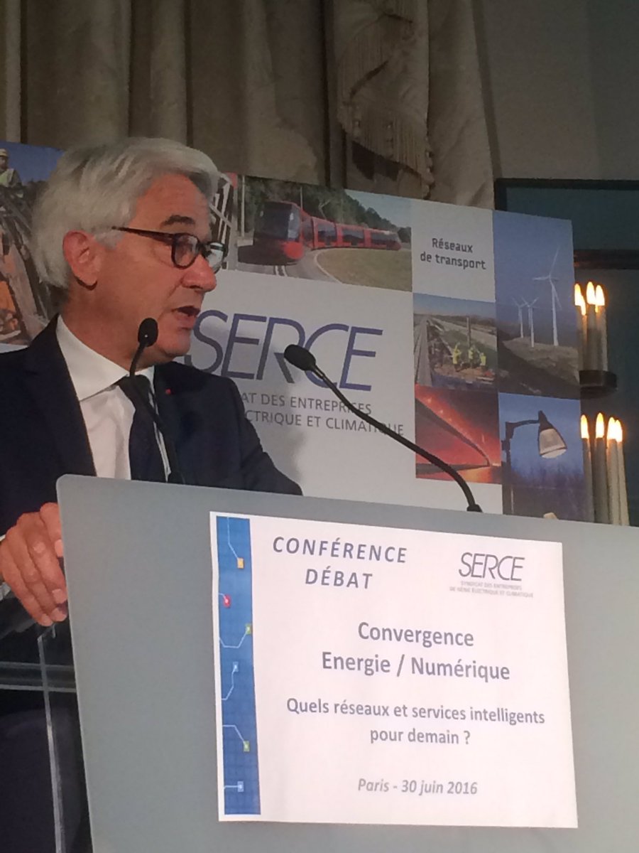 Olivier_S's tweet image. Ouverture du congrès annuel du @SERCE_France par GuyLacroix. REX SmartCities sur #IssyGrid et Chartres. #AGSerce