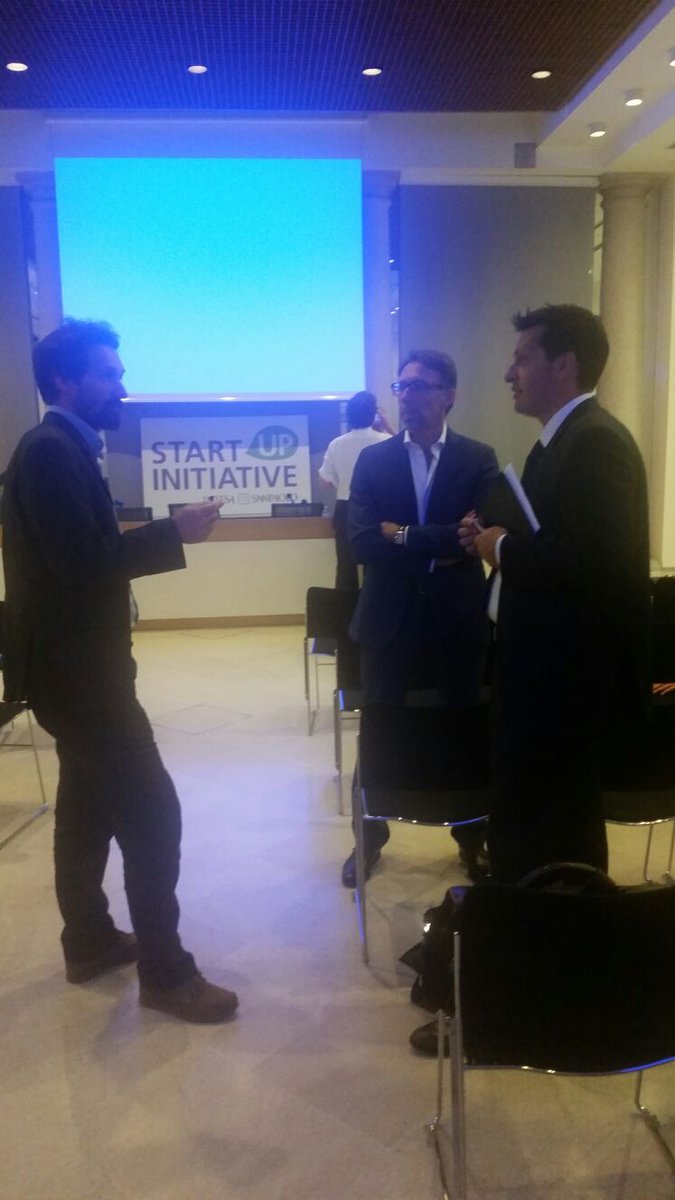 SunCityItalia's tweet photo. I founder di SunCity al #Cleantech2016  quasi al completo. #startup #rinnovabili #energia https://t.co/b8JrQ4PGdR