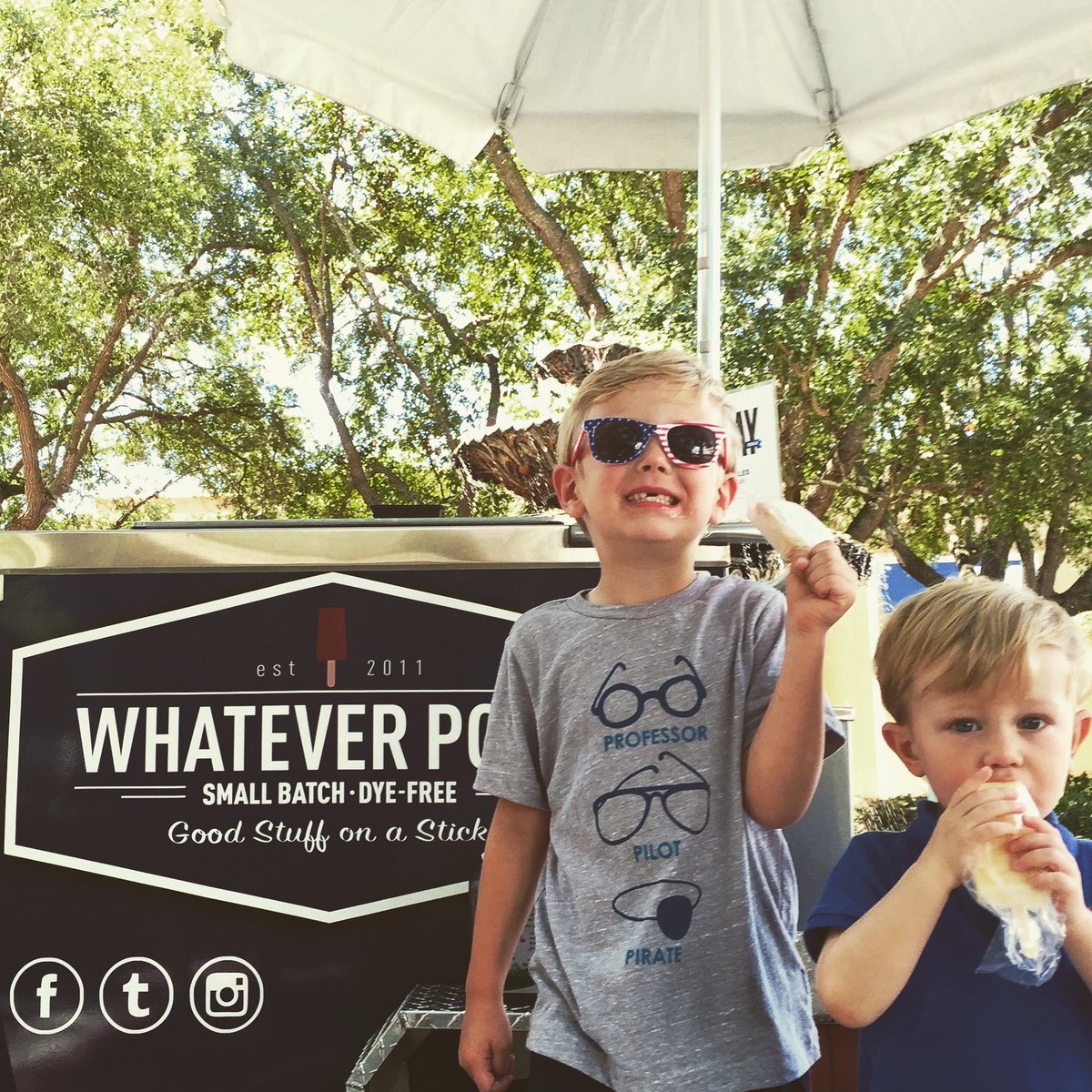 hydeparkvillage's tweet photo. #sweetsummertime #popup #popsicleparty #hydeparkvillage #whateverpops https://t.co/9eDwWbFjO4