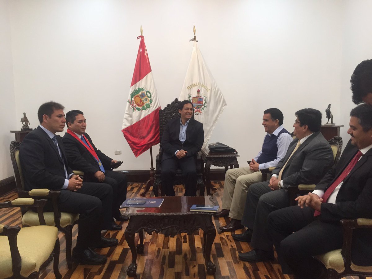 GRLaLibertad's tweet photo. Trabajando para convertirnos en la región líder en Obras por Impuestos. https://t.co/DvLZUYR7C3