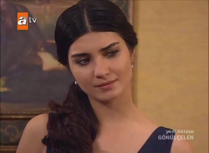 d_99v6's tweet photo. 👑يا أنت لقد أصبـــــــــــــــــح حبك وشم على القلب https://t.co/OgKetPMJvK