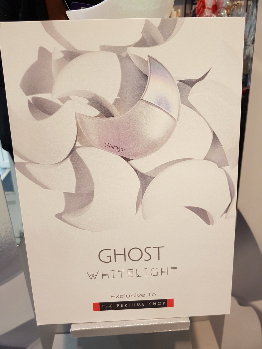 Lisafurbs's tweet image. EXCLUSIVE @ThePerfumeShop #York #Ghost #Whitelight is THE fragrance of the Summer☉  #Pear 🍐 #Rose ⚘ #Amber 🔶
