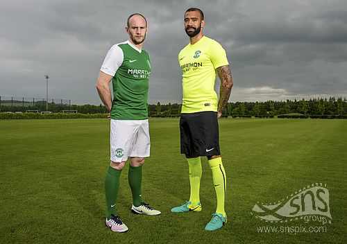 #ScottishCup winners David Gray & @LiamFontaine wearing the new Hibernian 2016/17 home & away kits. #FabricOfLife