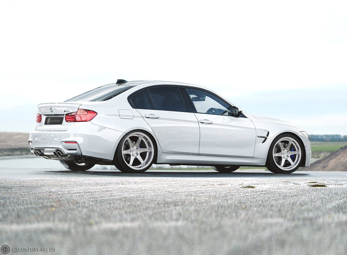 Quantum44UK's tweet photo. Quantum44 TS1 - BMW M3

https://t.co/NGf4cM2ptP
info@quantum44.com

#quantum44wheels #bmwm3 https://t.co/XsIU85vElY