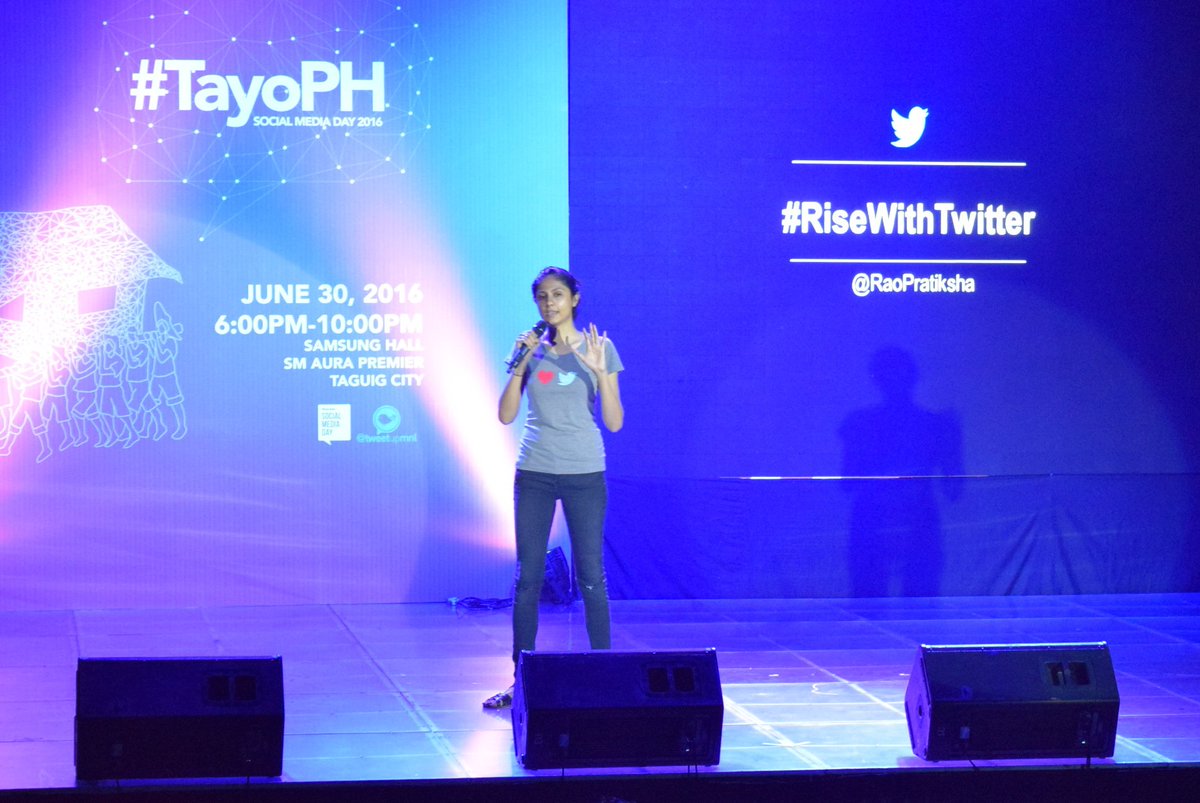 filipinatravel's tweet photo. SmartBox SEO and PPC Team at the fifth Social Media Day in the Philippines. #TayoPH #RiseWithTwitter https://t.co/2Dm10WR15f