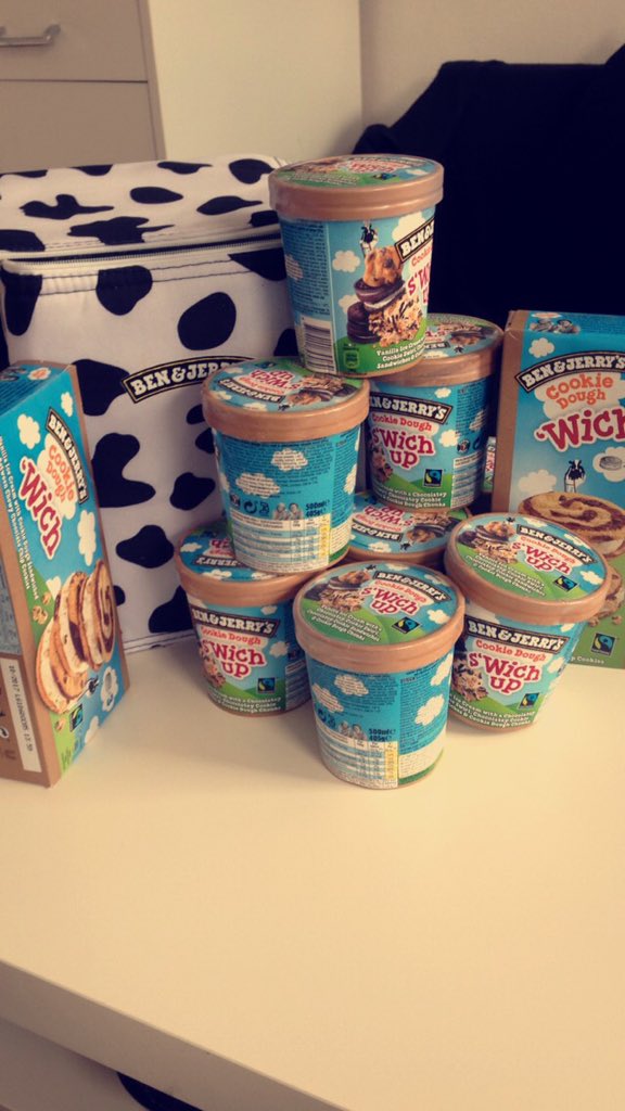 tripleamedia's tweet photo. Shout out to @benandjerrysUK and @Deliveroo for the #WichBreak this afternoon! A happy office...🐷 https://t.co/FFU842V0xD