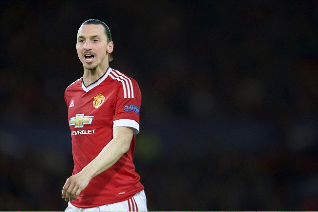 bxehhh's tweet photo. Welcome to Zlatan, Manchester United! @Ibra_official #Zlatan #manchesterunited #swede https://t.co/bALOVso790