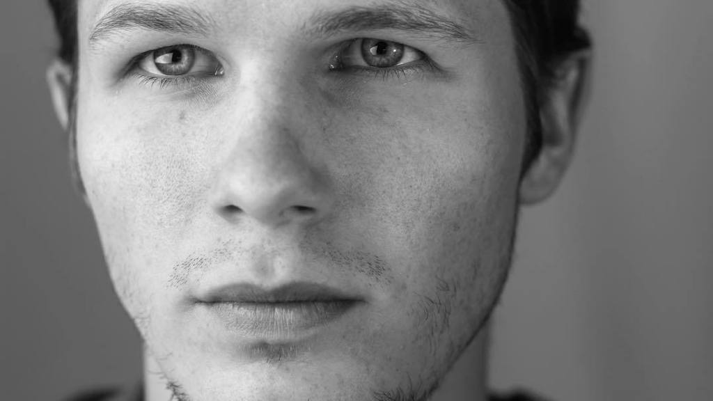 Motivate yourself#50mm #canon #portrait #dslr #dslrphotography #aov #aol #artofvisuals #ar… ift.tt/29b5ggt