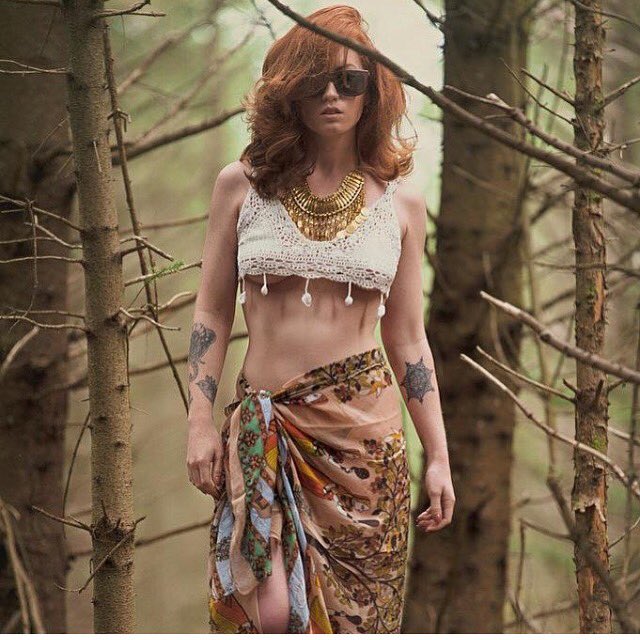 OldYouthUK's tweet photo. #ThrowbackThursday to @jennyosullivan4 in the woods. Shot by @russell_ti
#OldYouth #WoodenSunglasses https://t.co/Ua6Csvn0CY