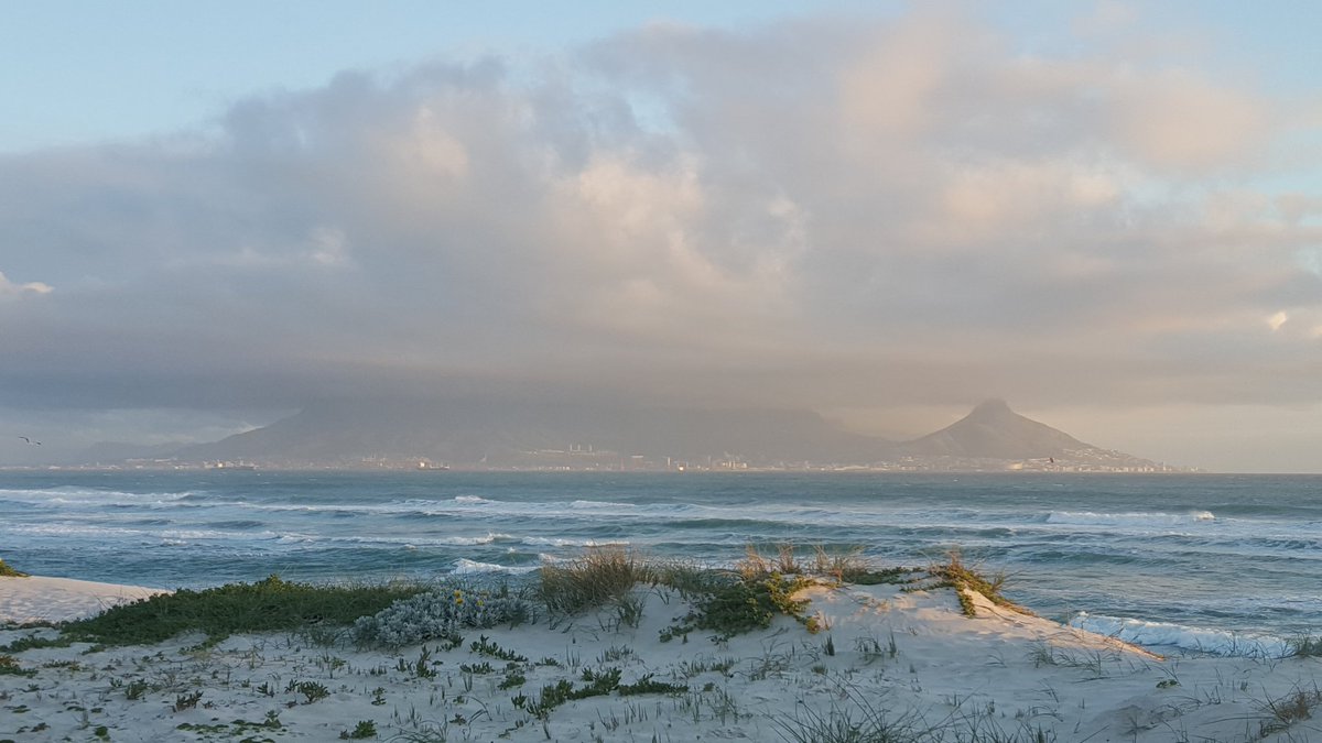 MariaMaryloovan's tweet photo. Beautiful, have to share @vanzyl_dan @MrsPSnyman @RaptorsCoach #cptwinter https://t.co/3kZxkYwCeK
