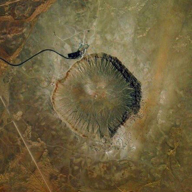 OsirisLabs's tweet image. #MeteorCrater, #Winslow, #Arizona, #USA — 2015 | #EarthFromSpace #SatelliteImage