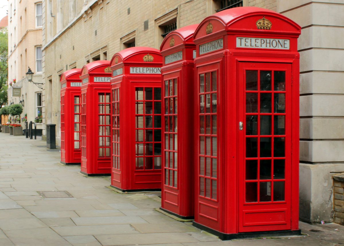 monomachines's tweet photo. Iconic red telephone booths in #London are the micro office spaces of the future: https://t.co/wQUTvCO6qR #worksmart https://t.co/l8uqR3wZpN