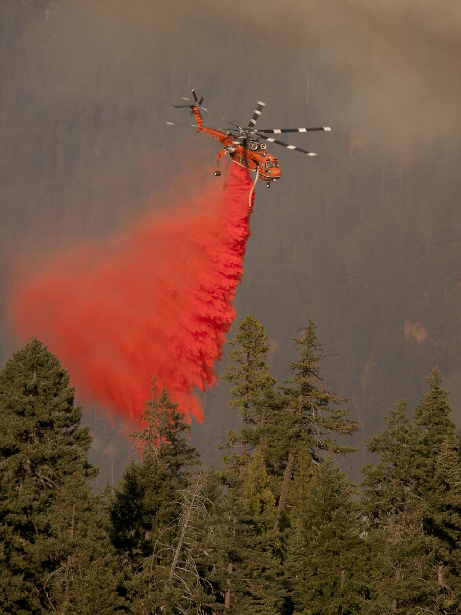 Drones have flown on at least 12 fires and shut down air ops on several  #IfYouFlyWeCant    bit.ly/1OuwYW2