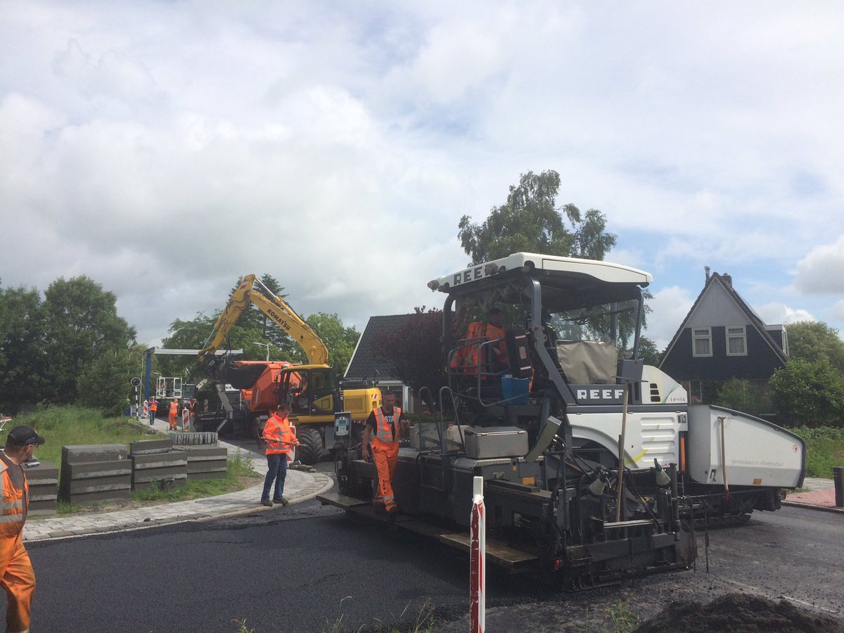 #asfalt #reflexing-white #sma-nl11 randweg Akkrum #dvjinfra <a href="/ReefInfra/">Reef Infra</a> #kwaliteit #schotten&amp;bufferbak