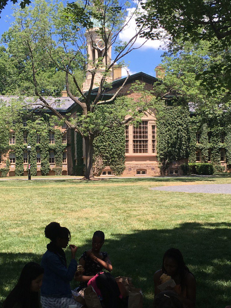 CollegeKnights's tweet photo. Day 4, stop 1 at @Princeton #summercollegetour https://t.co/qwoZv3FMfQ