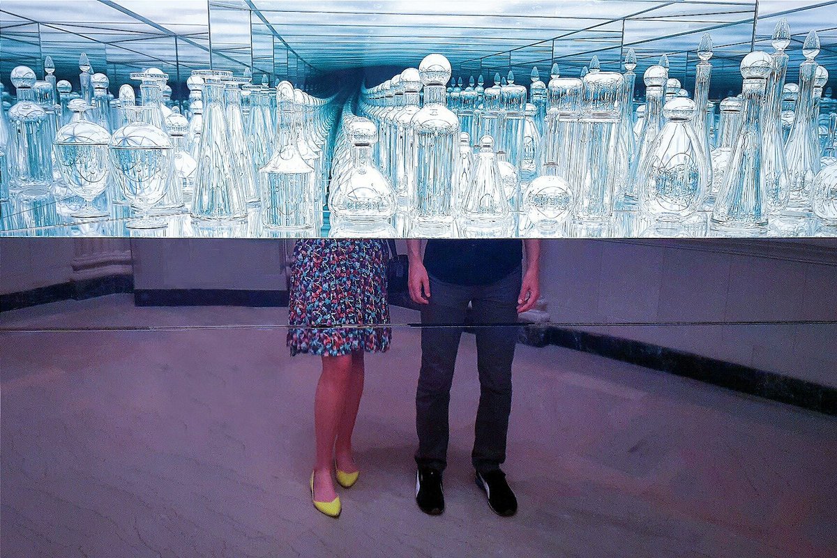 cruelshoes_'s tweet photo. endlessly repeating twentieth century modernism ∞ #bosarts #McElheny @mfaboston https://t.co/nIPs7ZyLhQ