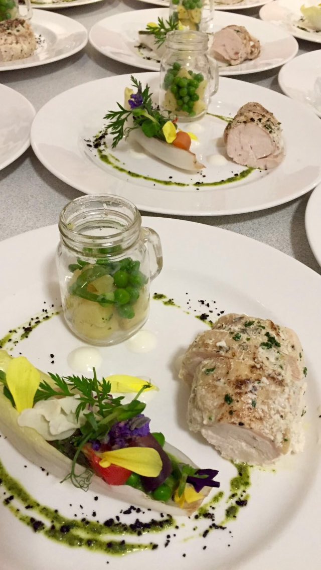 ian_wright1's tweet photo. Devonshire Day @EBCollegeLife great lunch @JMateides @ChrisHamper3 @RachaelClarke19 @HolroydHowe @DavidjohnMullis https://t.co/eBds9hp4Eo