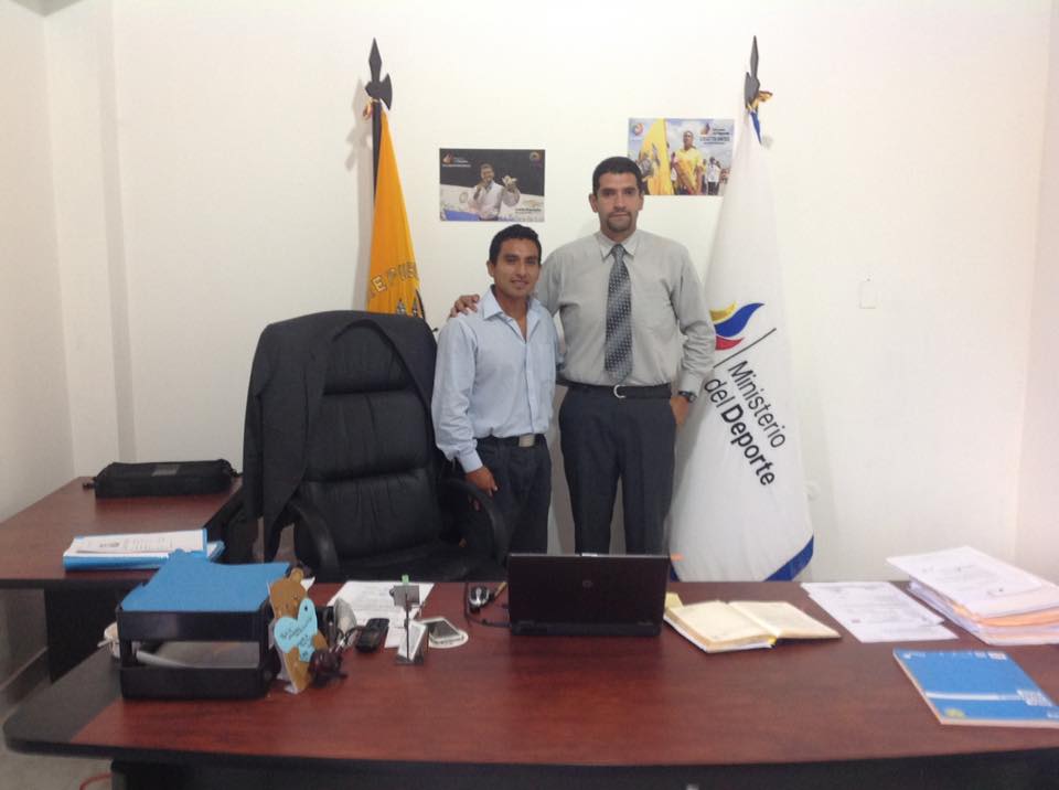 LigaPalanda's tweet photo. REUNIÓN DE TRABAJO CON DR. AGUSTO MORENO, REPRESENTANTE DEL MINISTERIO DEL DEPORTE,PARA COORDINAR TRABAJOS EN LDCP. https://t.co/Kv8jB3IoBH